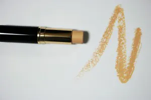 cosmetics-1144464_1920